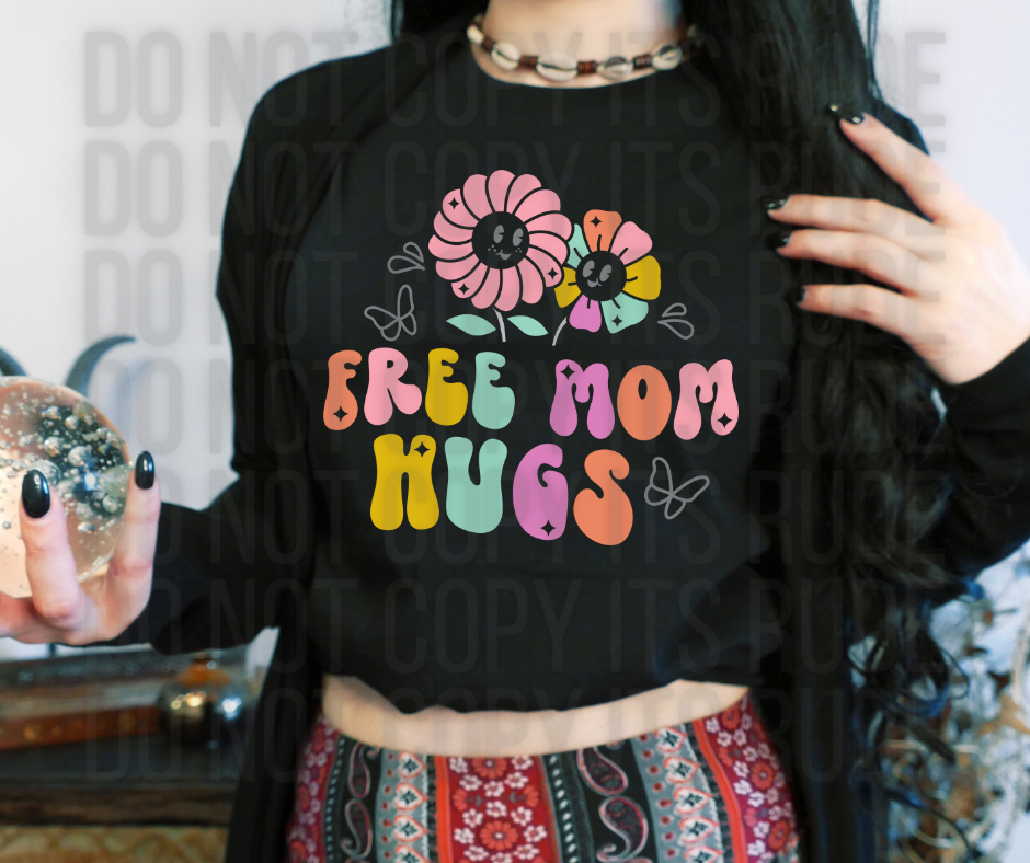 Free Mom Hugs Tee