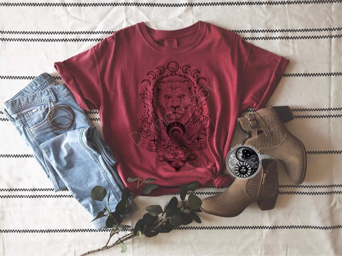 Lion Tee