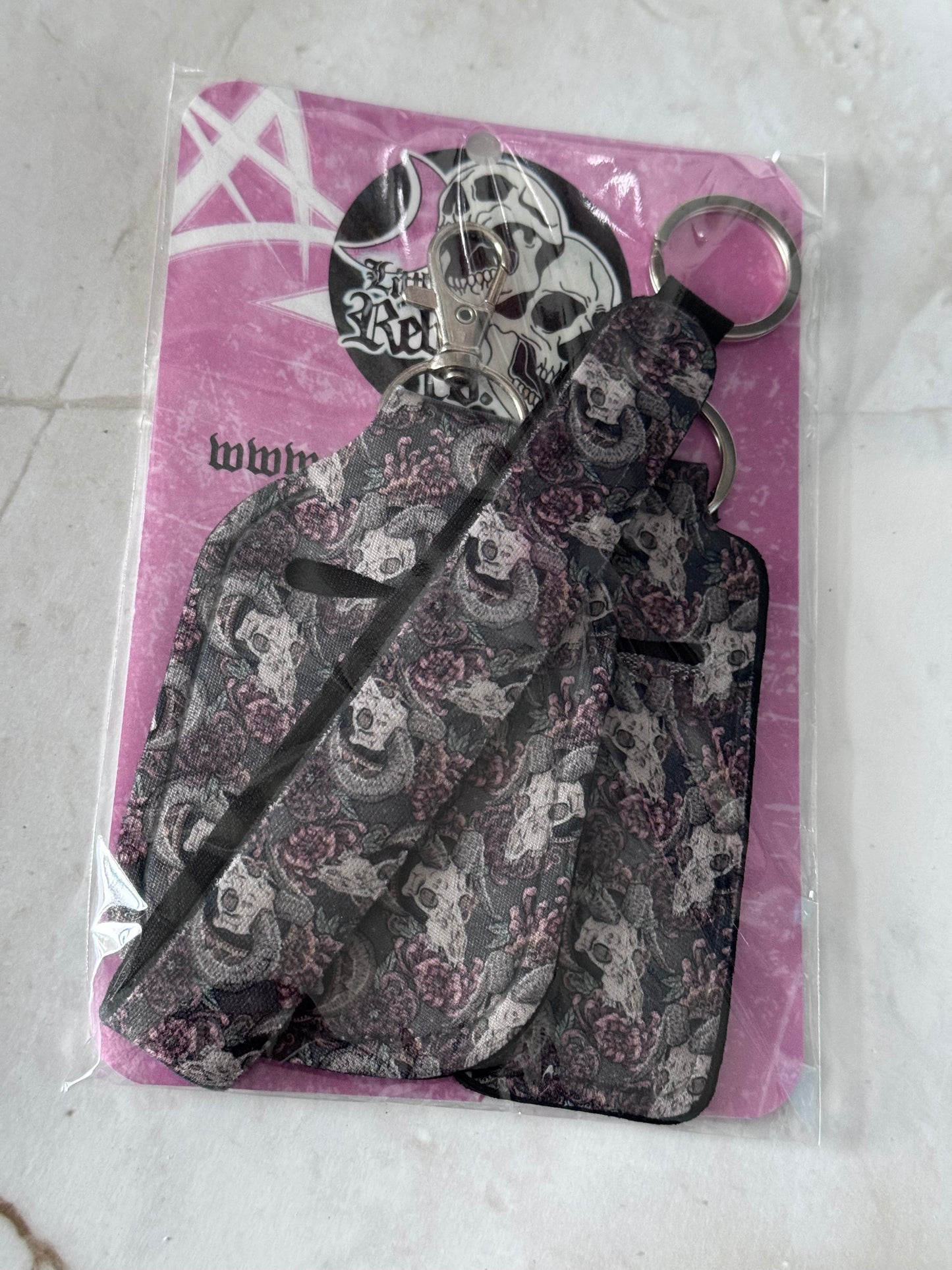 Skulls Keychain Set