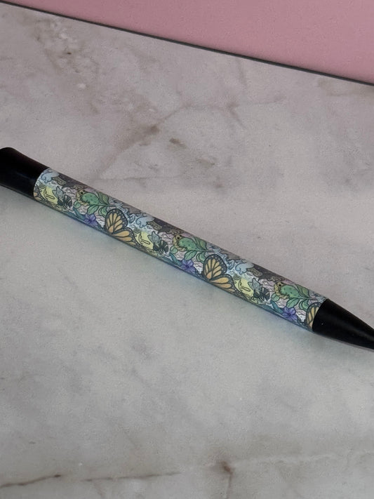 Spooky Cottagecore Pen